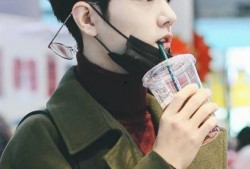 肖战吃瓜的娱乐者是谁啊,揭秘背后娱乐者之谜