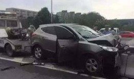 车祸死亡爆料新闻报道稿,车祸夺命，现场惨烈，遇难者身份引关注”